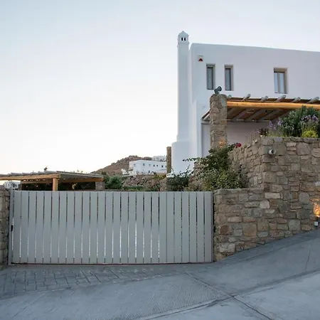 Luxury Mykonos La Isla Bonita Private Gym Private Pool 5 Bedrooms Sea View וילה Mykonos Town